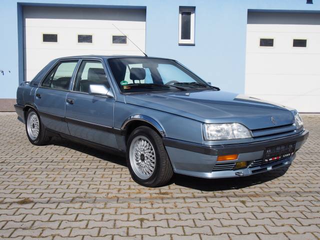 Bild 1/20 von Renault R 25 V6 (1990)