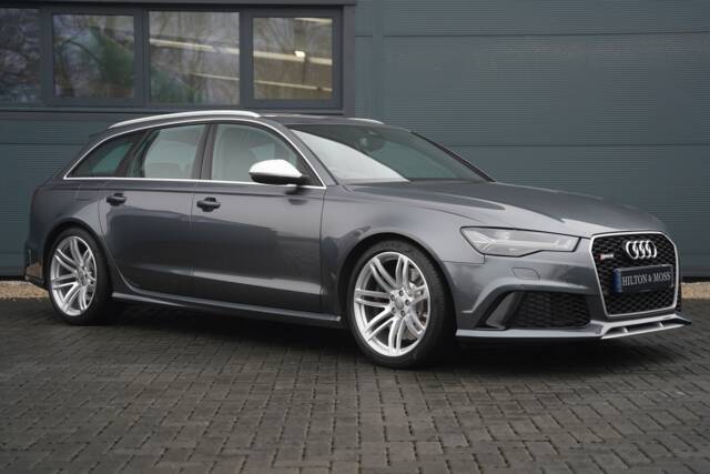 Immagine 1/50 di Audi RS6 Avant (2015)