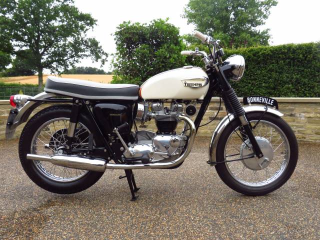 Image 1/38 of Triumph DUMMY (1966)