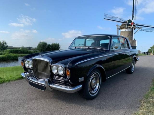 Image 1/9 of Bentley T 1 (1971)