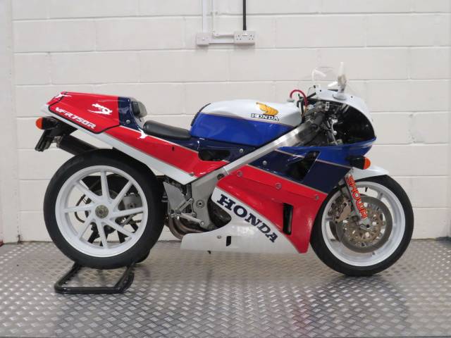 Image 1/43 de Honda DUMMY (1988)