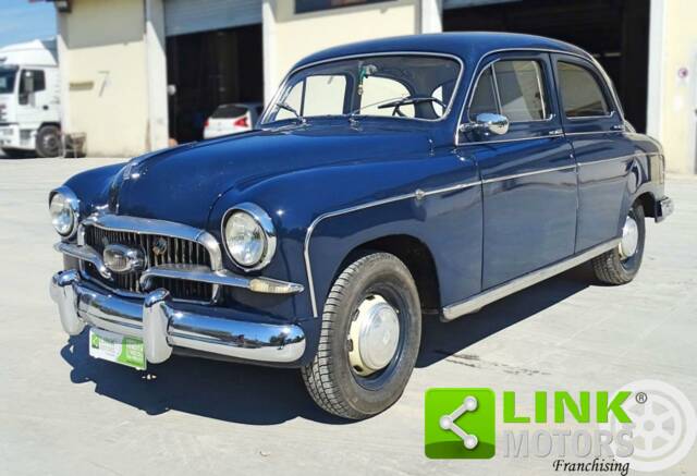 Image 1/10 of FIAT 1400 B (1959)