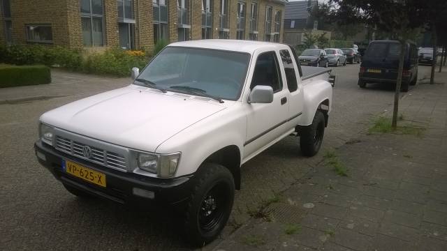 Bild 1/5 von Volkswagen Taro 2.4 XtraCab (1991)