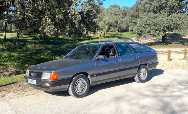 Image 1/8 of Audi 100 Avant - 2.3 E (1990)