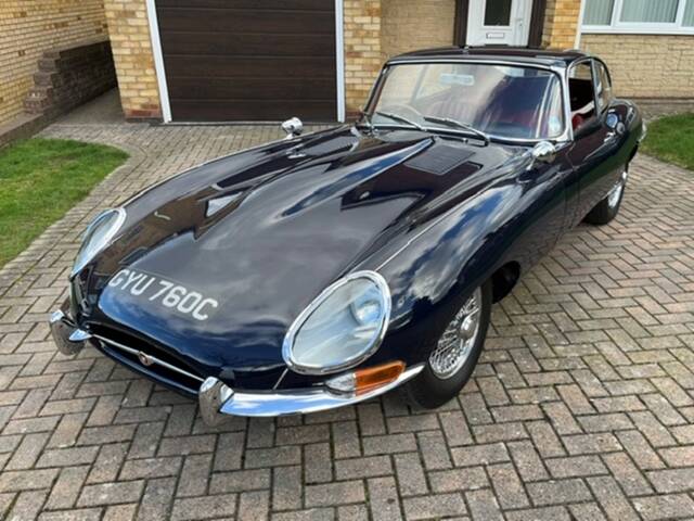 Image 1/52 de Jaguar Type E 4.2 (1965)