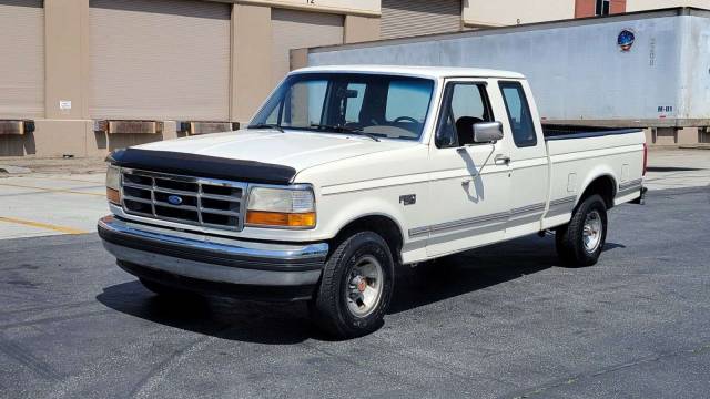 Image 1/20 of Ford F-150 XL (1993)