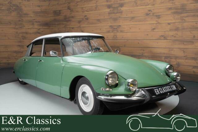 Image 1/19 of Citroën ID 19 (1962)