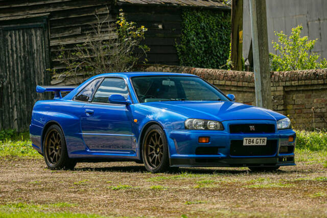Image 1/47 of Nissan Skyline GT-R V-Spec (1999)