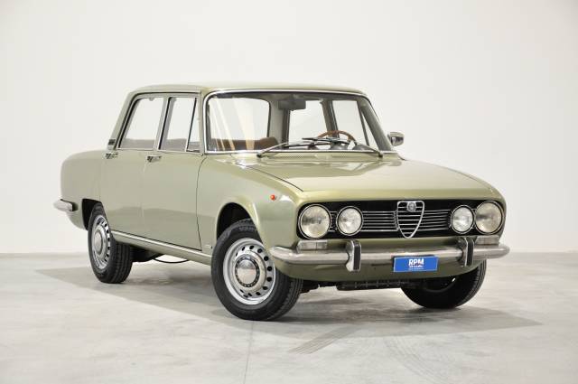 Image 1/50 of Alfa Romeo 1750 Berlina (1970)