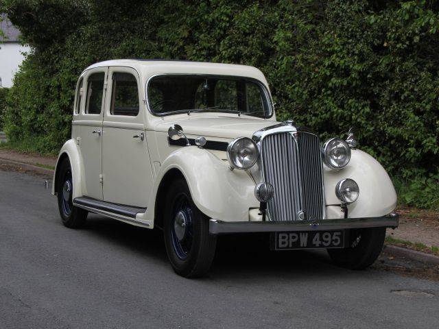 Image 1/14 of Rover 16 P2 (1937)
