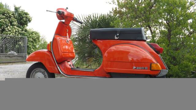 Bild 1/50 von Piaggio Vespa P 200 E (1982)