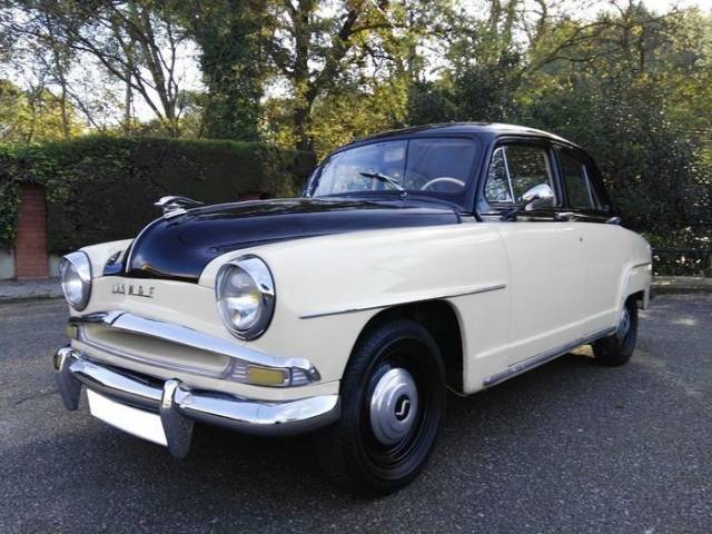 Image 1/9 de SIMCA Aronde 1300 (1957)
