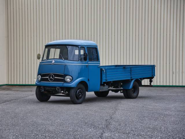 Bild 1/17 von Mercedes-Benz L 406 (1966)