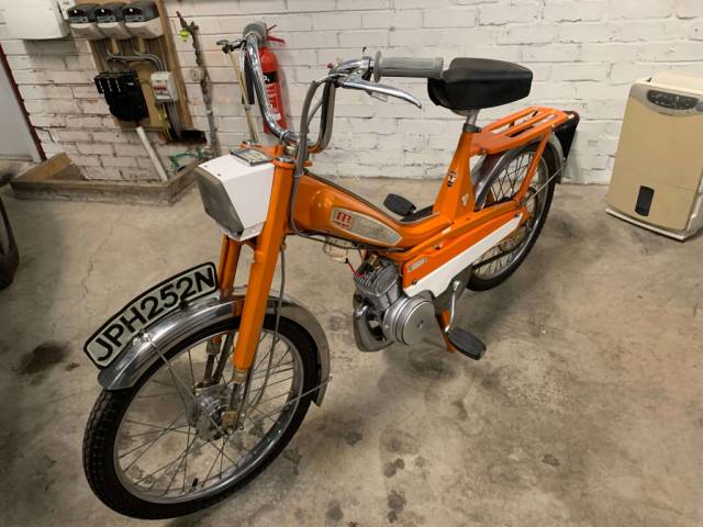 Immagine 1/11 di Motobécane DUMMY (1974)