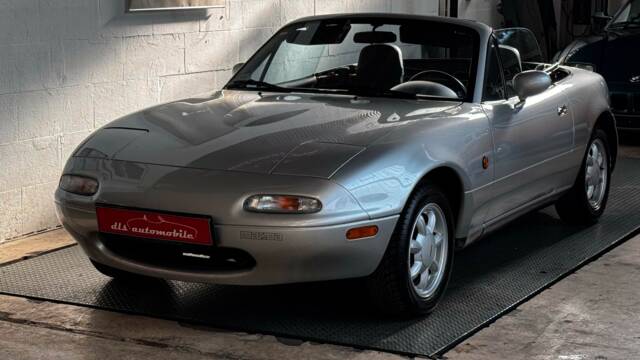 Image 1/18 of Mazda MX-5 1.6 (1992)