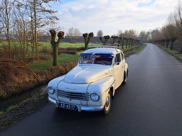 Image 1/16 of Volvo PV 444 (1957)