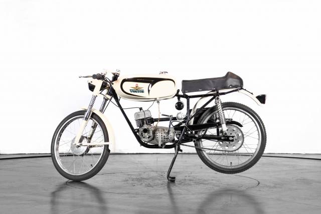 Image 1/17 de Guazzoni DUMMY (1969)