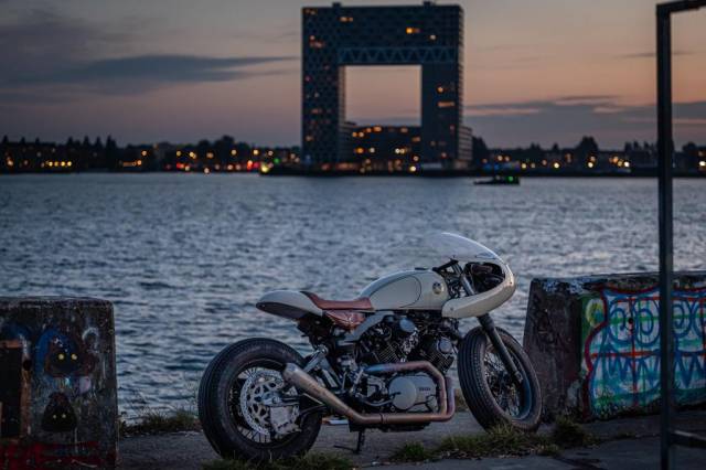 Image 1/17 de Yamaha DUMMY (1981)