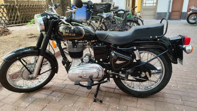 Immagine 1/9 di Royal Enfield DUMMY (2005)