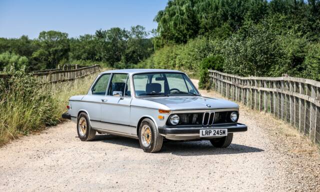 Image 1/22 de BMW 2002 tii (1974)