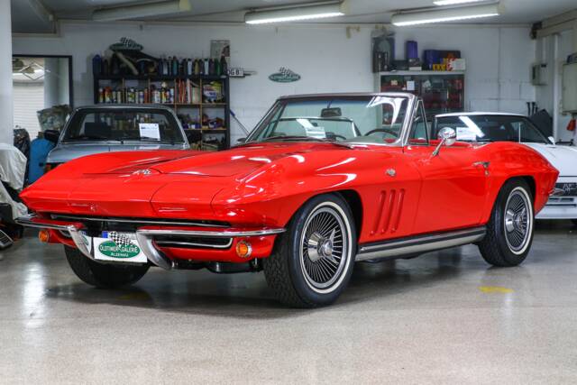 Bild 1/23 von Chevrolet Corvette Sting Ray Convertible (1965)