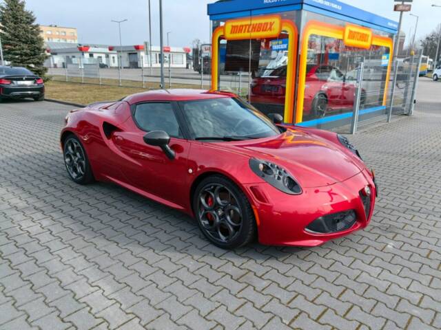 Image 1/5 de Alfa Romeo 4C (2015)