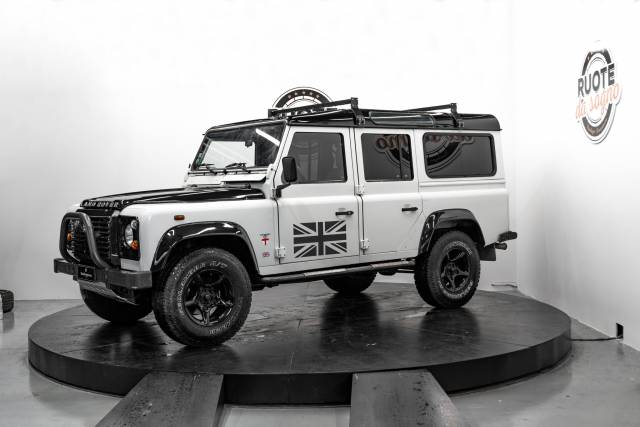 Afbeelding 1/25 van Land Rover Defender 130 Td5 Crew Cab (2005)