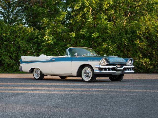 Imagen 1/44 de Dodge Custom Royal (1957)