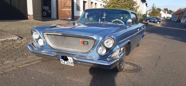 Bild 1/22 von Chrysler Newport (1962)