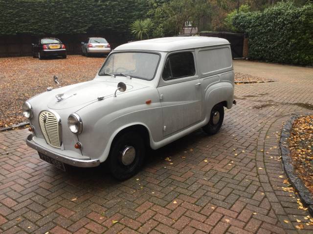 Image 1/9 of Austin A 35 (1968)