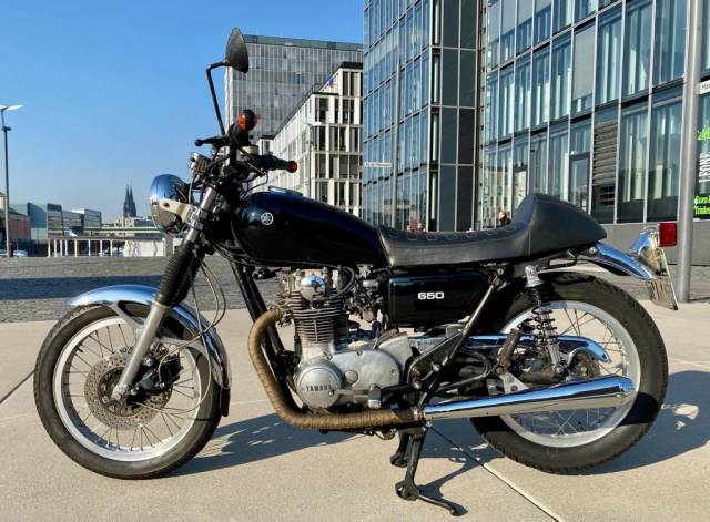 Bild 1/7 von Yamaha DUMMY (1982)