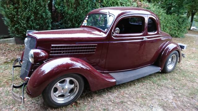 Image 1/12 de Ford V8 Street Rod (1935)