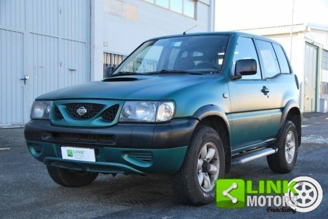 Image 1/15 of Nissan Terrano II 2.7 TD (2001)