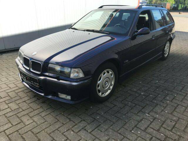 Bild 1/15 von BMW 328i Touring (1995)
