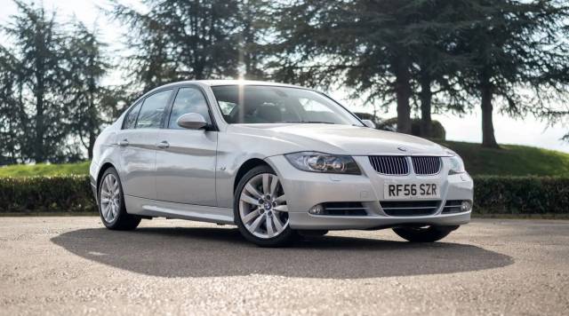Imagen 1/8 de BMW 335i (2006)