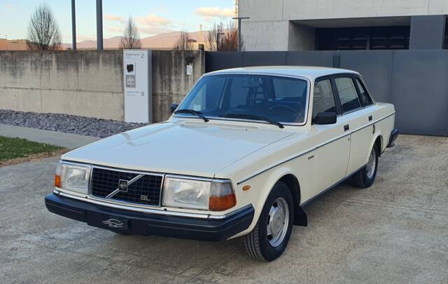 Bild 1/50 von Volvo 244 DLS (1978)