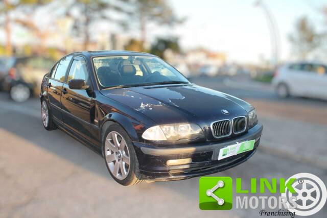 Afbeelding 1/4 van BMW 320d (2000)