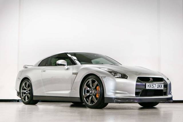 Image 1/41 of Nissan GT-R (2008)