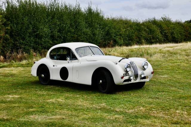 Bild 1/11 von Jaguar XK 140 FHC (1955)