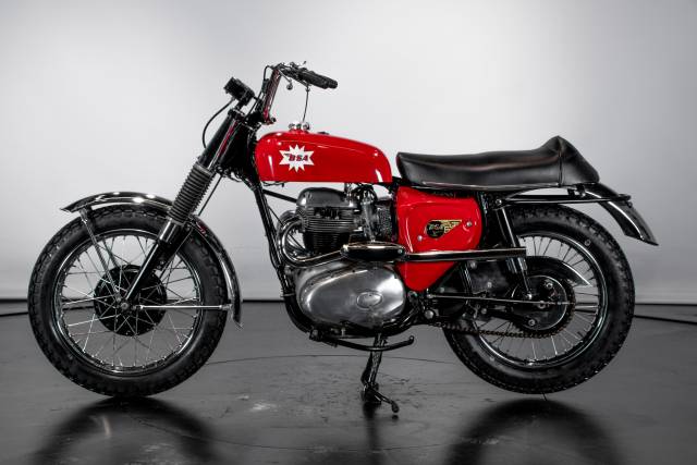 Immagine 1/35 di BSA DUMMY (1965)