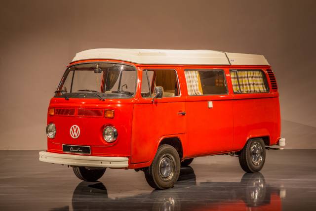 Bild 1/11 von Volkswagen T2b Westfalia (1973)