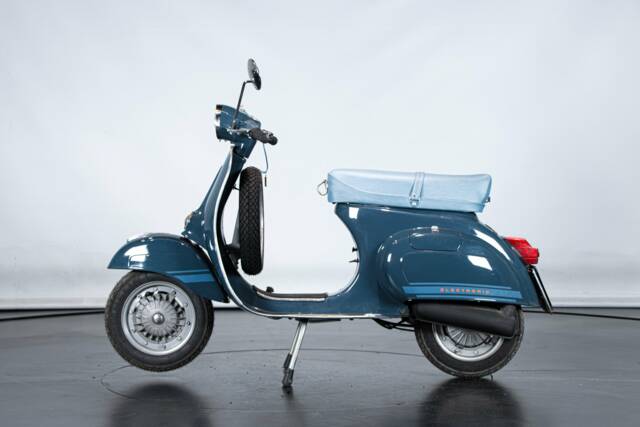 Bild 1/46 von Piaggio Vespa 125 Primavera ET3 (1977)