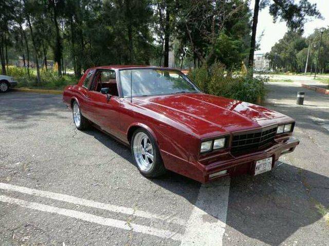Image 1/5 of Chevrolet Monte Carlo (1983)