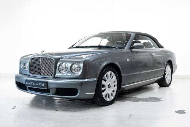 Afbeelding 1/45 van Bentley Azure (2007)