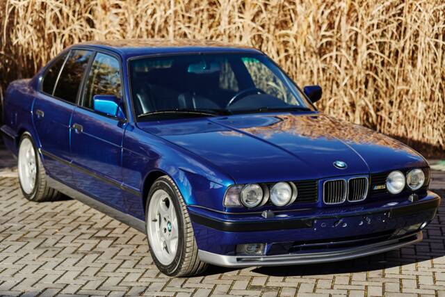 Bild 1/18 von BMW M5 (1992)