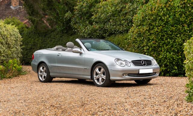 Afbeelding 1/33 van Mercedes-Benz CLK 320 (2004)
