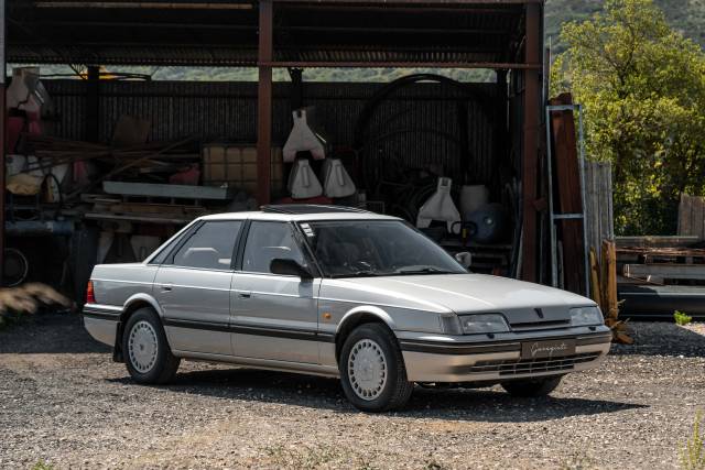 Image 1/38 of Rover 820Si (1988)
