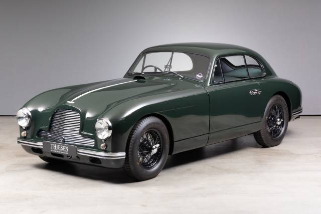Image 1/33 of Aston Martin DB 2 Vantage (1952)
