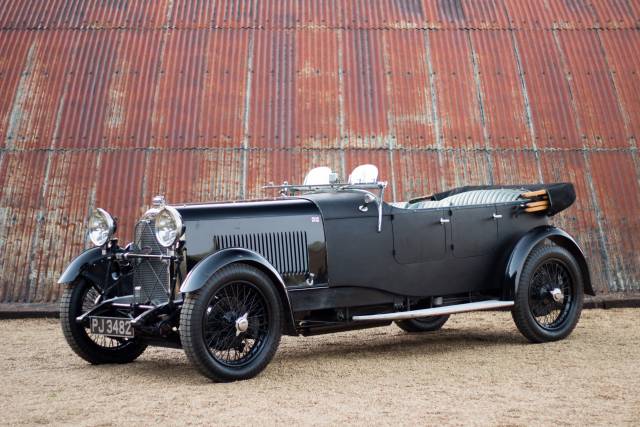 Image 1/44 of Lagonda 3 Litre (1932)