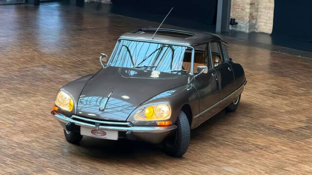 Immagine 1/47 di Citroën DS 23 Pallas IE (1973)